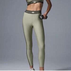 Alo Yoga Airlift High Waist 7/8 Line Up Leggings Limestone Green XS